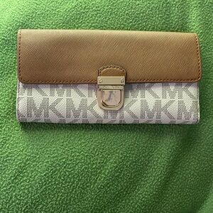 Michael Kors envelope style wallet